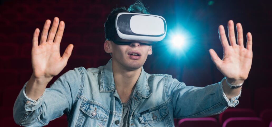 Best VR Headset for Watching Movies